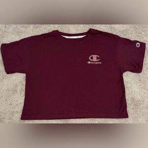 Champion Women’s Cropped Maroon T Shirt Size Small
